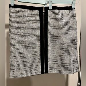 Ann Taylor sz 16 front zip fully lined tweed pencil skirt.